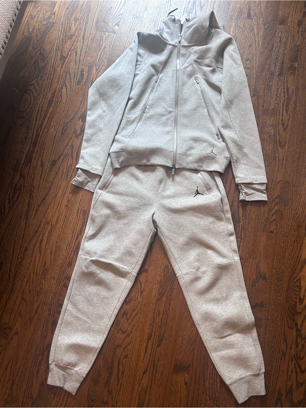 Nike Jordan Grey Sweatsuit, hoodie and joggers